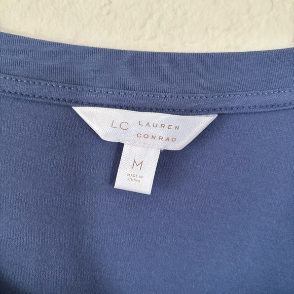 Women's LC Lauren Conrad Squareneck Lace Volume Sleeve Blouse Size Medium - Picture 4 of 9